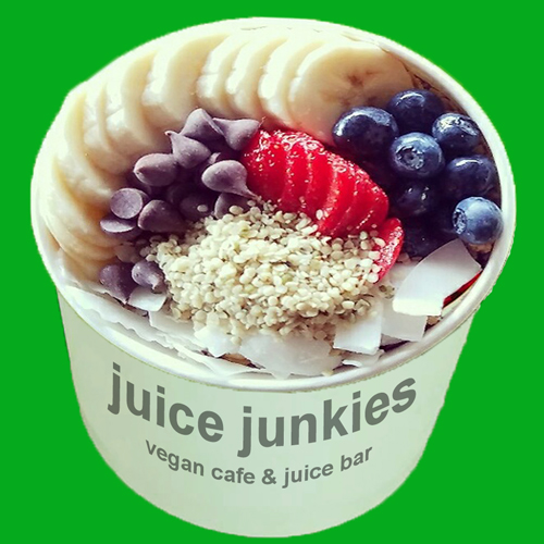 acai bowl Juice Junkies