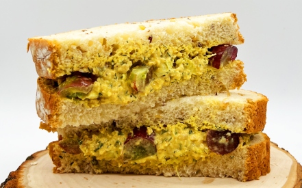 Curry Chik~n Salad Sandwich